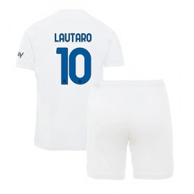 Baby Fußballbekleidung Inter Milan Lautaro Martinez #10 Auswärtstrikot 2023-24 Kurzarm (+ kurze hosen)